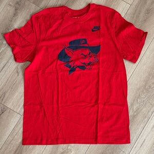 Nike university of arizona Wildcat Red Graphic Tee - Short Sleeve. NWOT